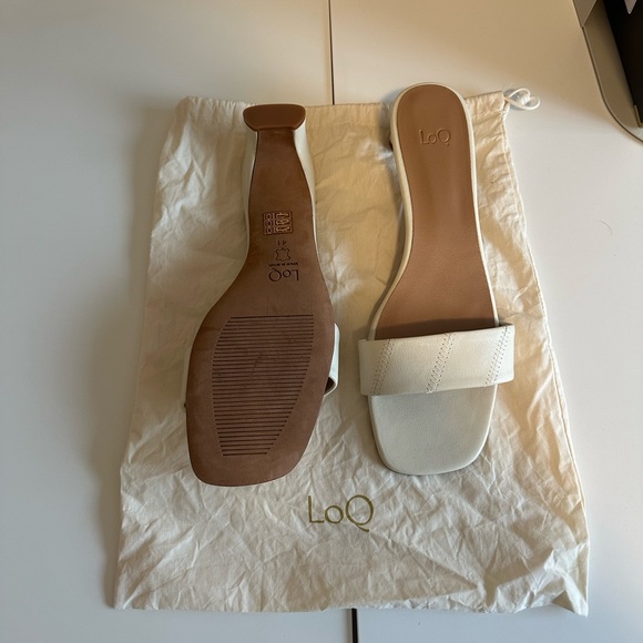 LOQ Sandals - Picture 5 of 6